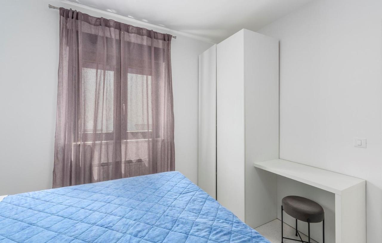 Apartments Zrnic ポレッチ 部屋 写真